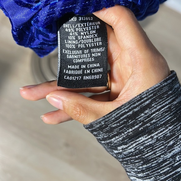 NEW BLUE VELVET DRESS - Picture 5 of 5